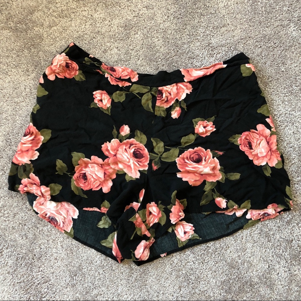 Forever 21 rose shorts